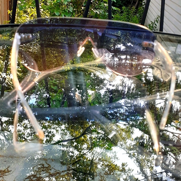 🤩Visor Sunnies in Blue and Pinky Purple Ombre - Picture 2 of 3